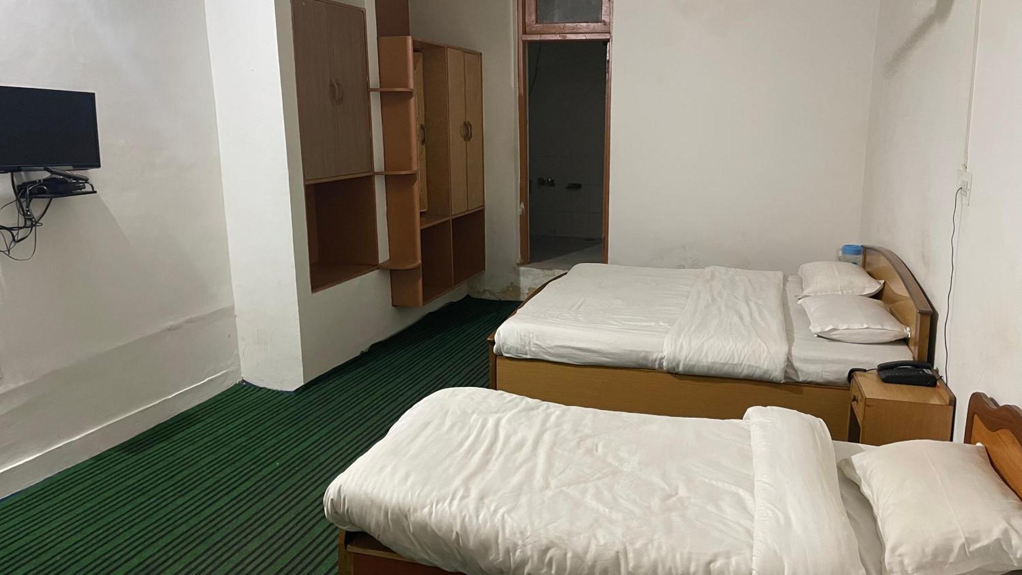 Hotel Senorita Srīnagar Zewnętrze zdjęcie
