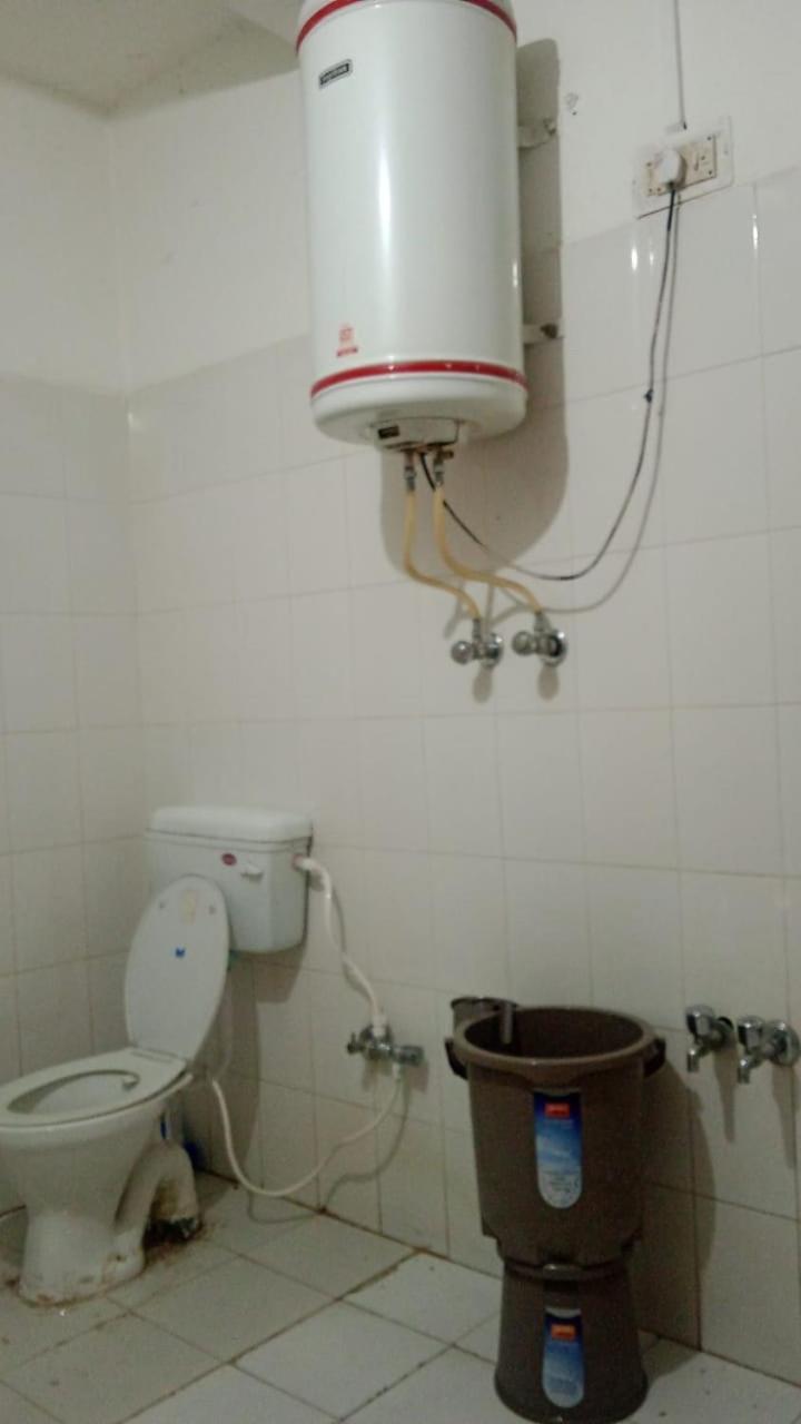 Hotel Senorita Srīnagar Zewnętrze zdjęcie
